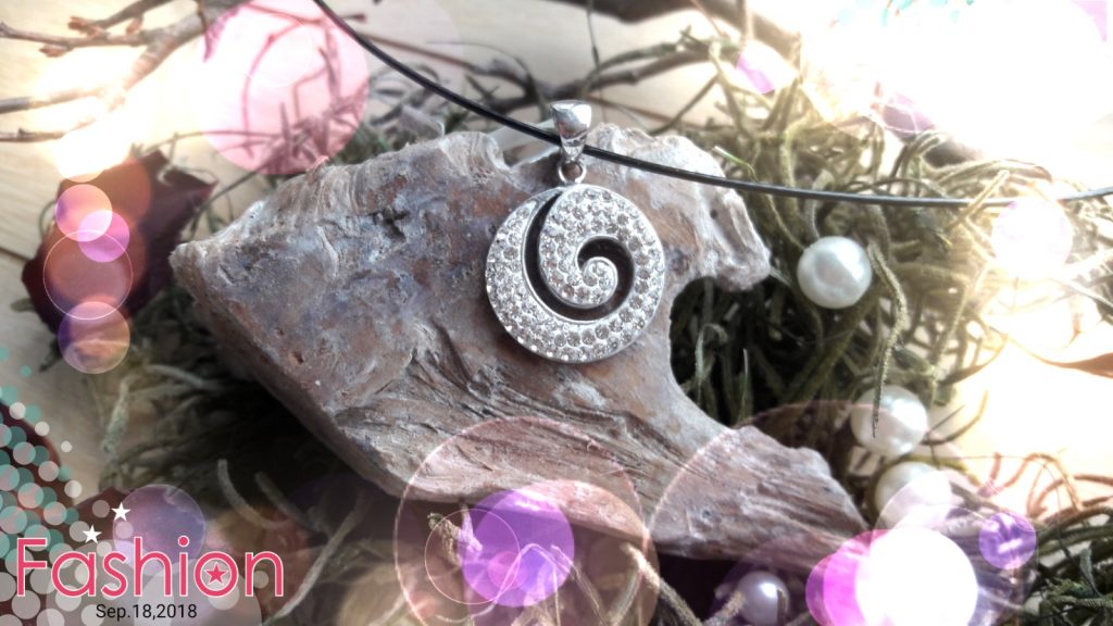 Modeschmuck Kettenanhänger “Wave” Swarovski