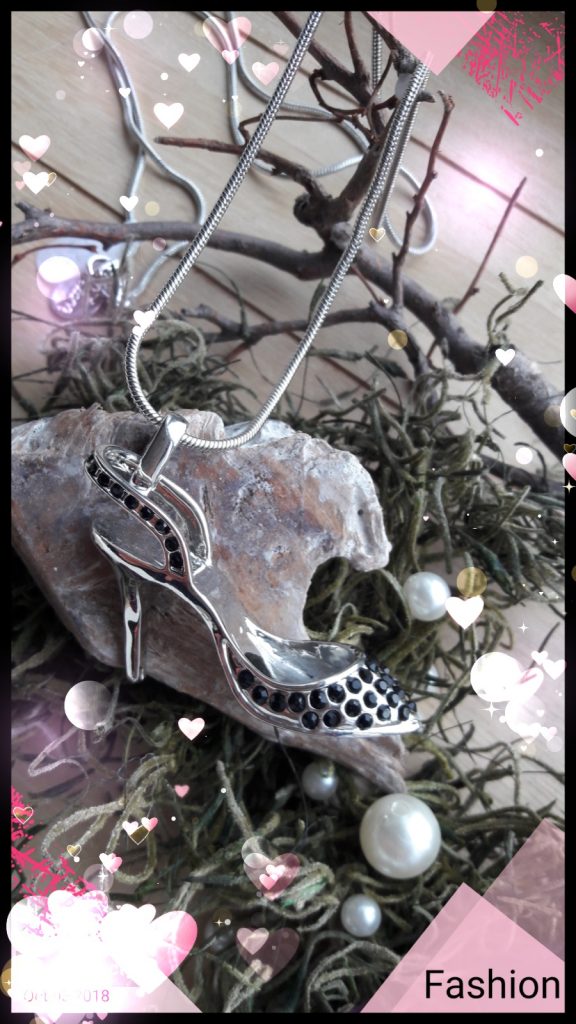 Modeschmuck Kette “High Heel”