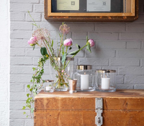 Vase Charlotte, Kristallglas mit Platinrand_3 Vase Charlotte, Kristallglas mit Platinrand