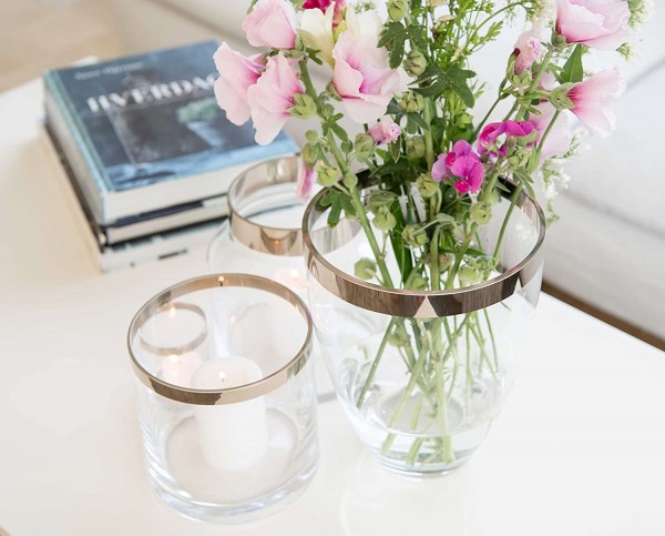 Vase Charlotte, Kristallglas mit Platinrand_4 Vase Charlotte, Kristallglas mit Platinrand